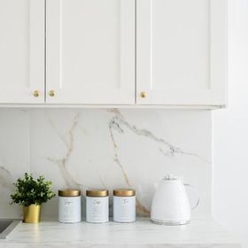 Glam & Modern by Cooee Apartments