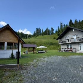 Cabana de Sub Deal Arieșeni