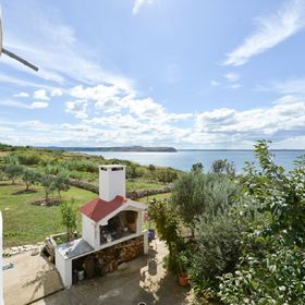 Apartments Edi Razanac