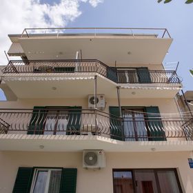 Apartments Petar Dugi Rat II