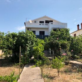 Apartment Jadranko Jezera