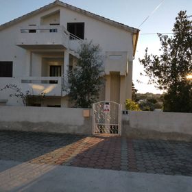 Apartment Jadranko Jezera