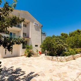 Apartments Sandra Okrug Donji II