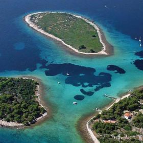 Apartments Niki Drvenik Veliki