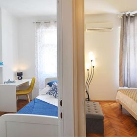 Apartment Karmen Split