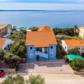 Apartments Cathy Mandre