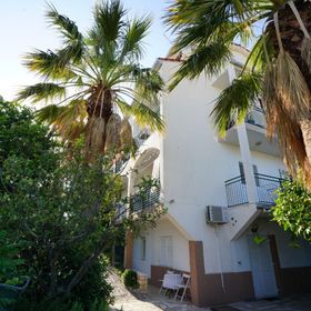 Apartment Marija Podstrana II