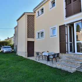 Apartment Nadica Fazana