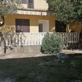 Apartment Toni Baska Voda