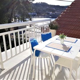 Apartment Linda1 Lumbarda