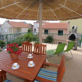 Apartments and Rooms Petar Vodice