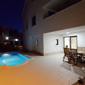 Apartment Nata Murter