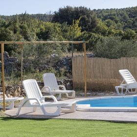 House Nane Garden Mirca