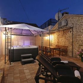 House Cirrus Sukosan II