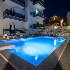 Apartments Dragan Postira