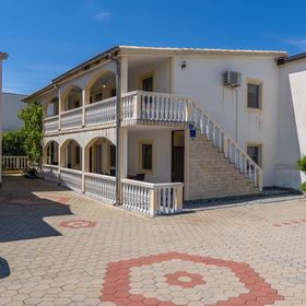 Apartments Tusla Vir