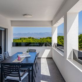 Apartment Diamond Vir II