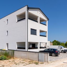 Apartment Diamond Vir II