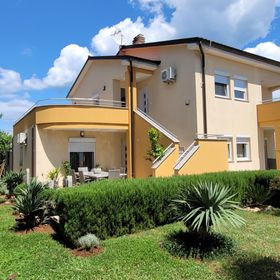 Apartments Dani Malinska