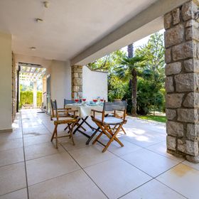 Apartment Fana Njivice II