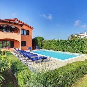 House Sunset Liznjan