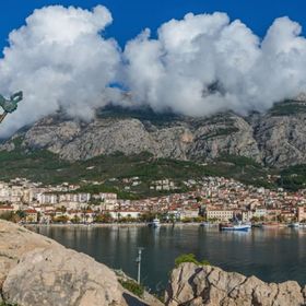 Apartments Maka Makarska