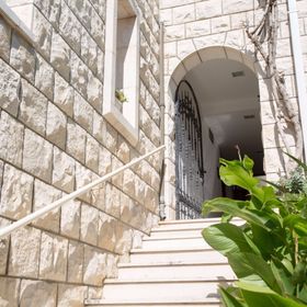 Apartments and Rooms Hope Brela II