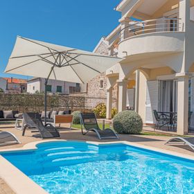 Villa Holiday Reunion Pirovac