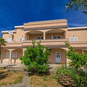 Apartments Paradise Lopar