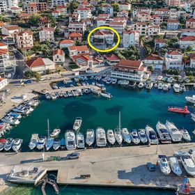 Apartment Mara Okrug Gornji