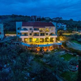 Apartments Novis Kali