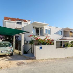 Apartments Lanterna Hvar