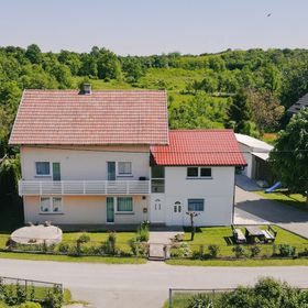 Apartmanok Parkolóhellyel Lipovača, Plitvice - 17657 Lipovača