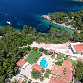 Apartmanok Családok Részére Medencével Öböl Poplat, Korcula - 18258 Poplat