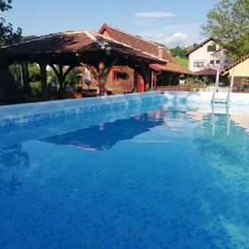 Apartmanok és Szobák Medencével Krapina, Zagorje - 20524 Krapina