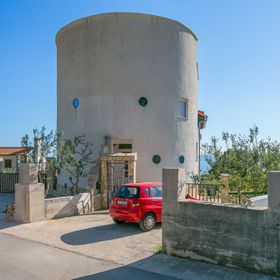 Apartmanok Parkolóhellyel Kastel Kambelovac, Kastela - 21027 Kaštel Kambelovac