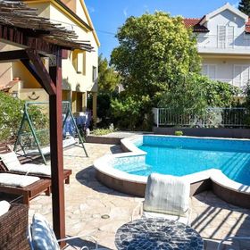 Apartmanok Medencével Stari Grad, Hvar - 22629 Stari Grad