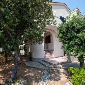 Apartmanok A Tenger Mellett Mandre, Pag - 22885 Mandre