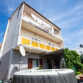 Apartmanok Parkolóhellyel Sibenik - 22886 Šibenik