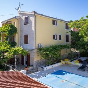 Apartmanok Medencével Stari Grad, Hvar - 22986 Stari Grad