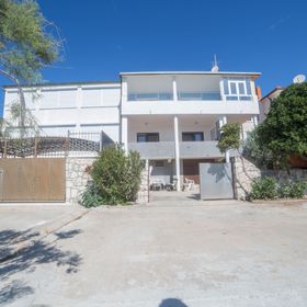 Apartmanok A Tenger Mellett Businci, Ciovo - 23112 Bušinci