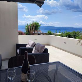 Apartmanok Parkolóhellyel Dugi Rat, Omis - 23115 Dugi Rat