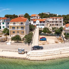 Apartmanok A Tenger Mellett Jezera, Murter - 23192 Jezera