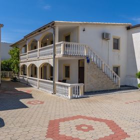 Apartmanok A Tenger Mellett Vir - 23334