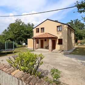 Apartmanok Gyermekes Családok Részére Risika, Krk - 23388 Risika