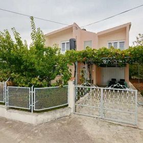 Nyaralóház Parkolóhellyel Kastel Stafilic, Kastela - 23408 Kaštel Štafilić