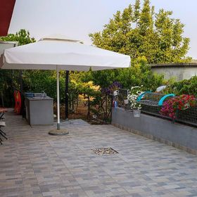 Apartmanok Parkolóhellyel Seget Donji, Trogir - 23533 Seget Donji