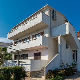 Apartmanok Parkolóhellyel Baska, Krk - 23536 Baška