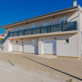 Apartmanok A Tenger Mellett Vir - 23562