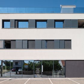 Apartmanok Parkolóhellyel Vir - 23579